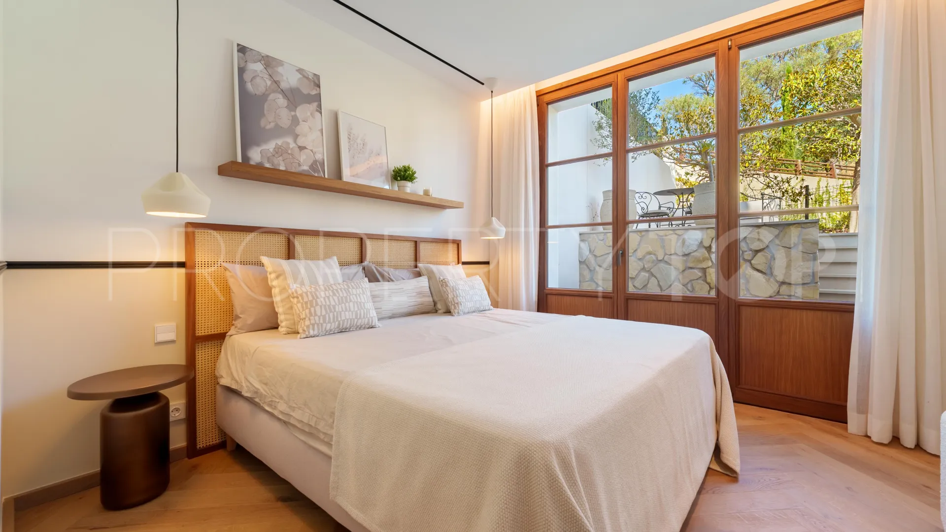 Villa a la venta en The Hills con 5 dormitorios