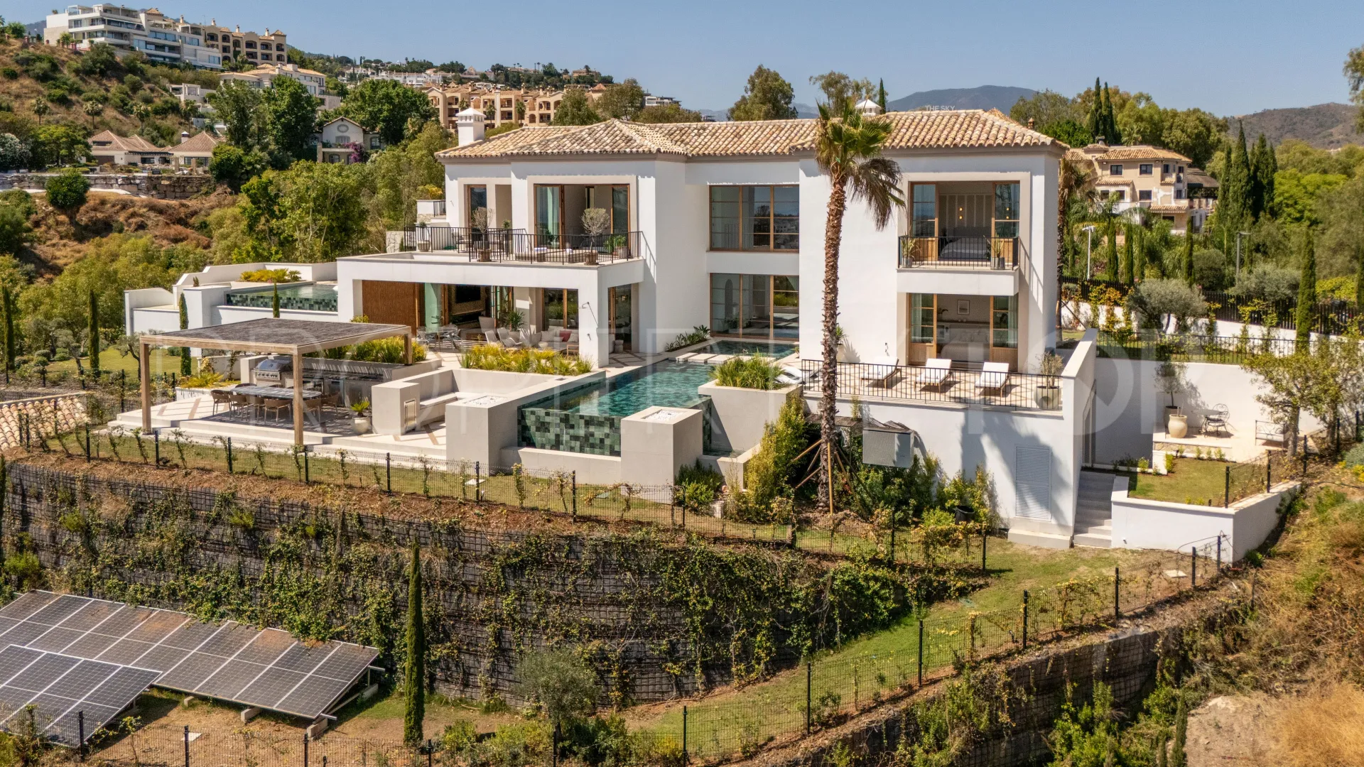 Villa a la venta en The Hills con 5 dormitorios