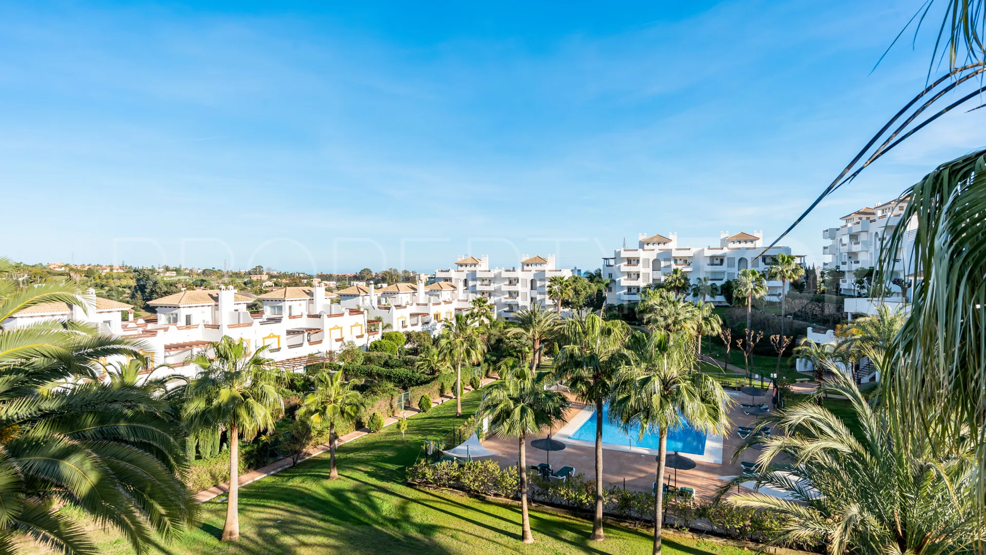 Ático de 2 dormitorios en venta en Selwo Hills