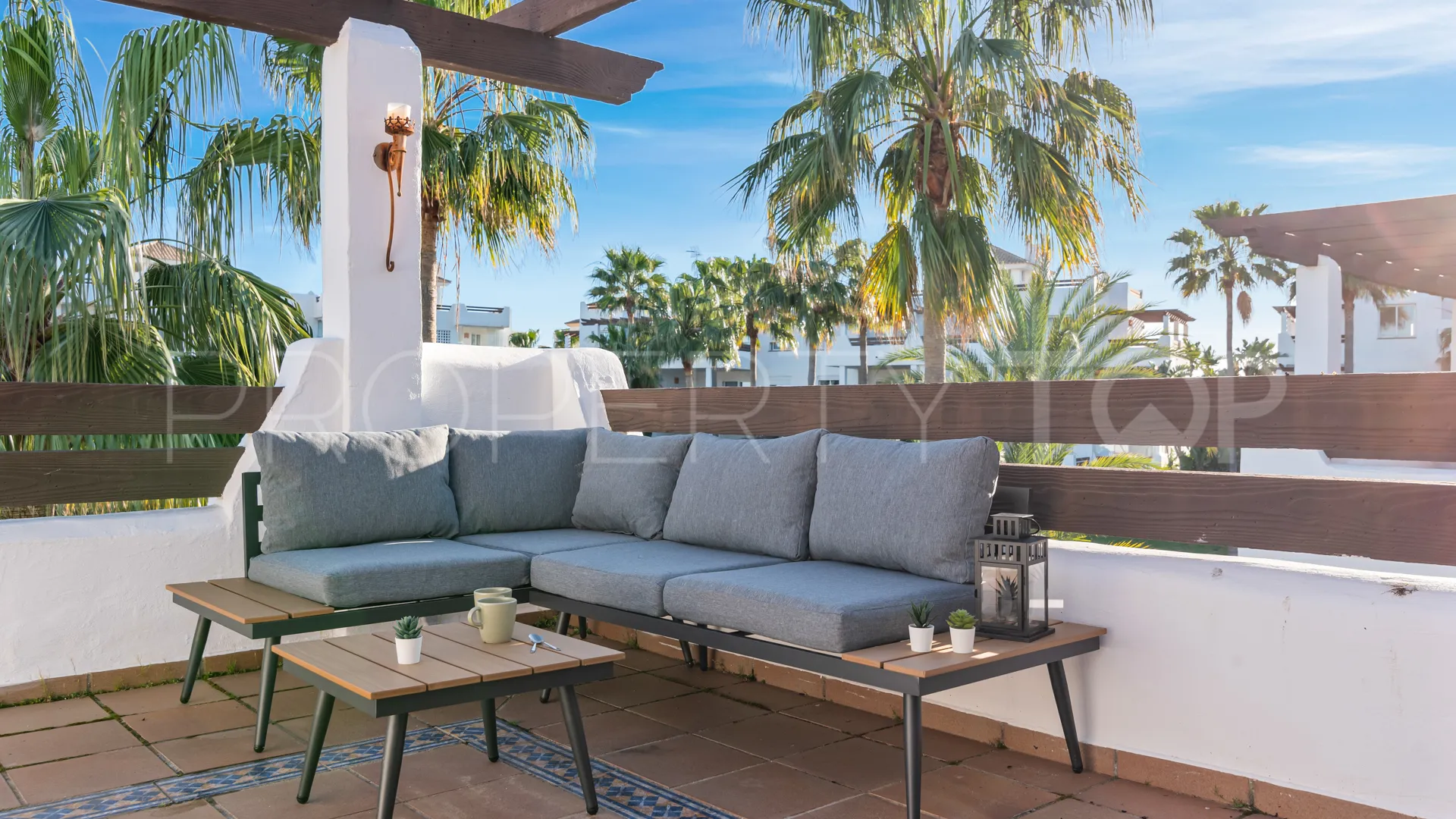 Ático de 2 dormitorios en venta en Selwo Hills