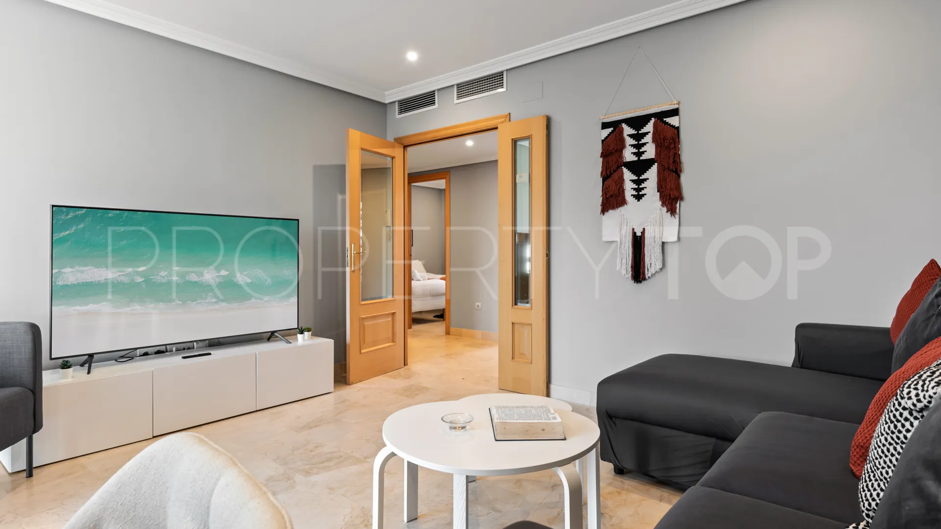 Ático de 2 dormitorios en venta en Selwo Hills