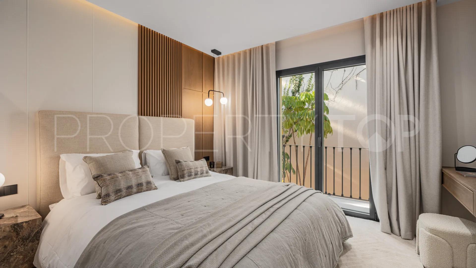 Adosado en venta con 3 dormitorios en La Quinta Hills