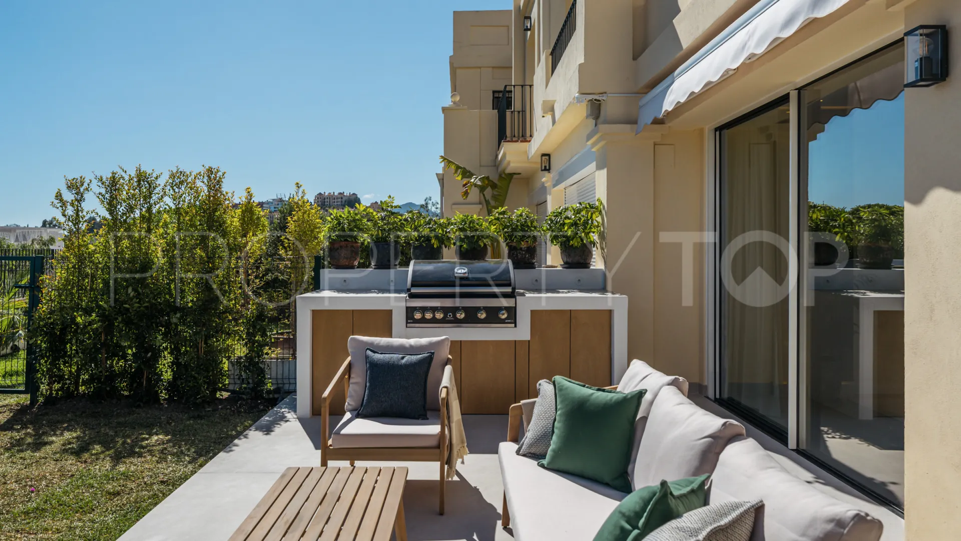 Adosado en venta con 3 dormitorios en La Quinta Hills