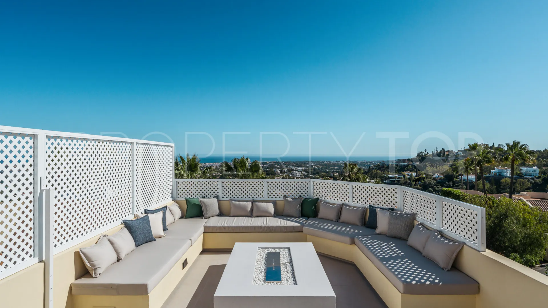 Adosado en venta con 3 dormitorios en La Quinta Hills