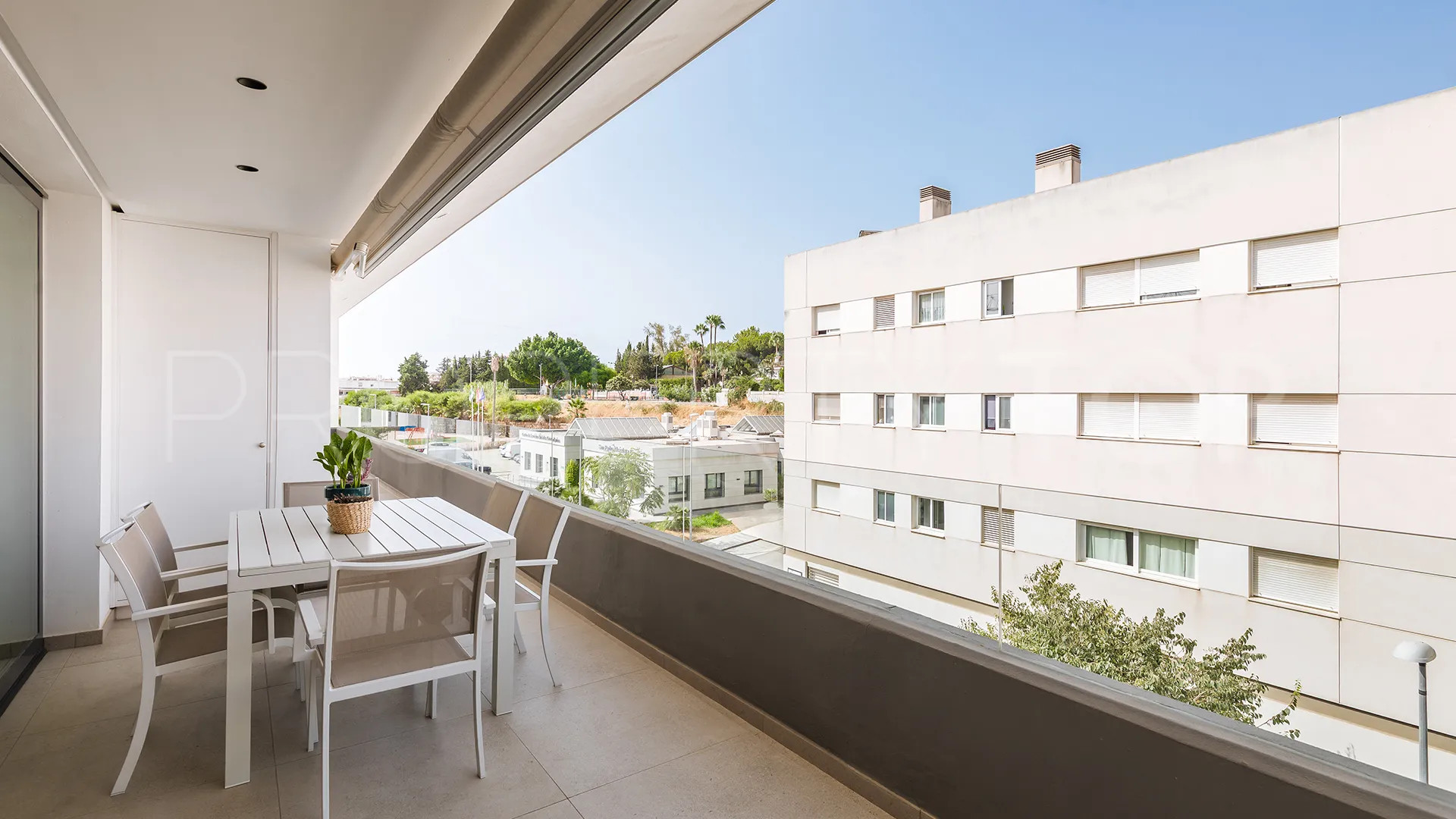 Ático en venta en San Pedro de Alcantara de 4 dormitorios