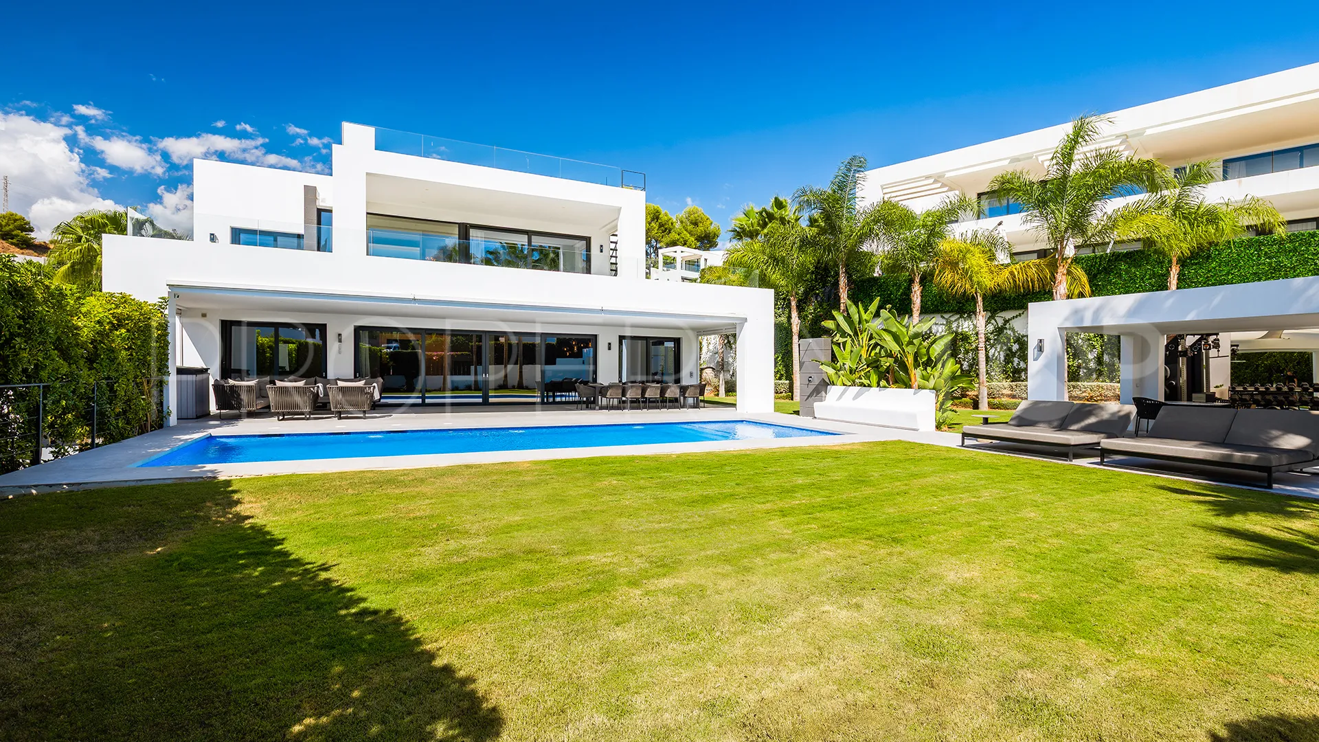Los Olivos, villa a la venta de 7 dormitorios