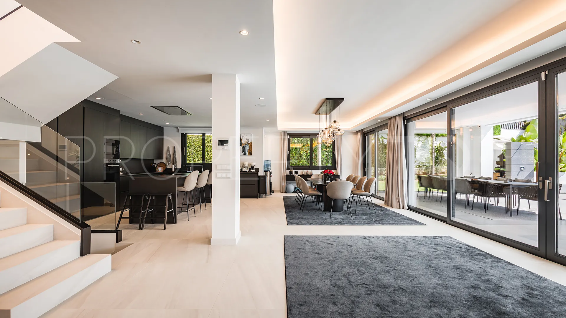 Los Olivos, villa a la venta de 7 dormitorios
