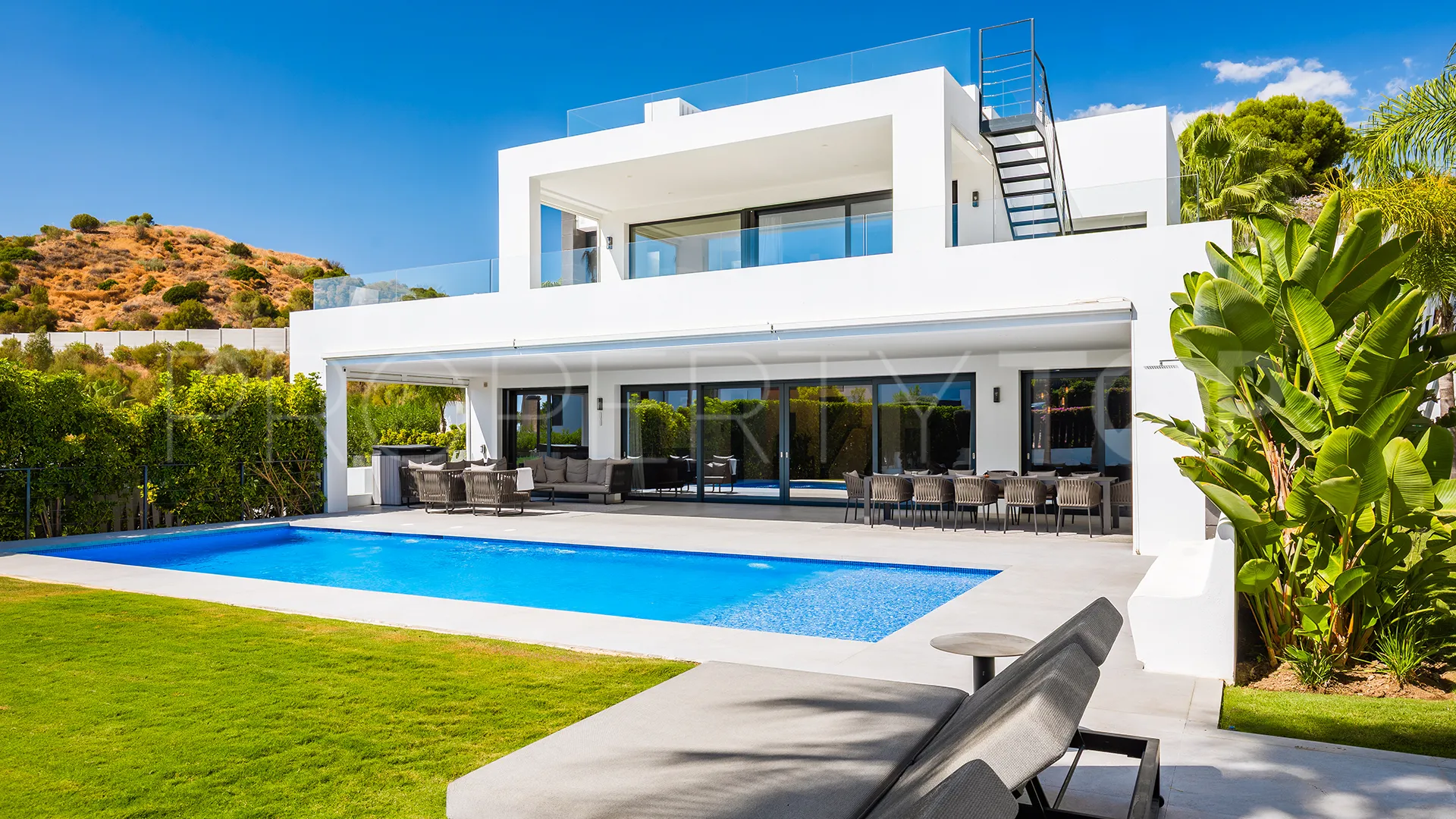 Los Olivos, villa a la venta de 7 dormitorios