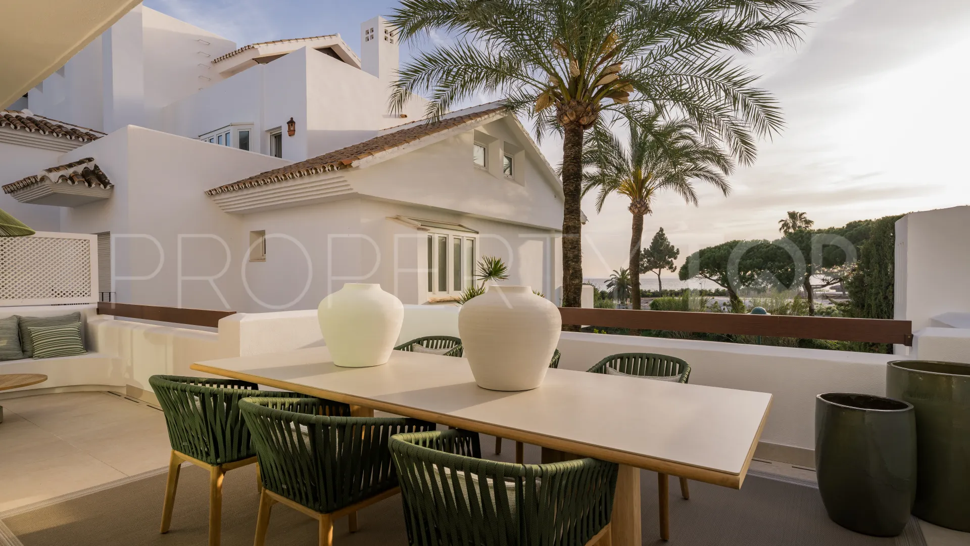 3 bedrooms apartment for sale in Los Monteros Palm Beach