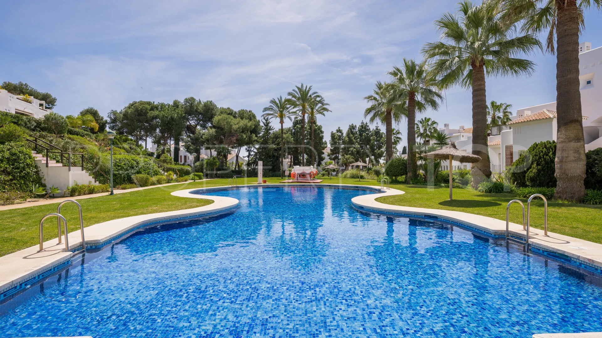 3 bedrooms apartment for sale in Los Monteros Palm Beach