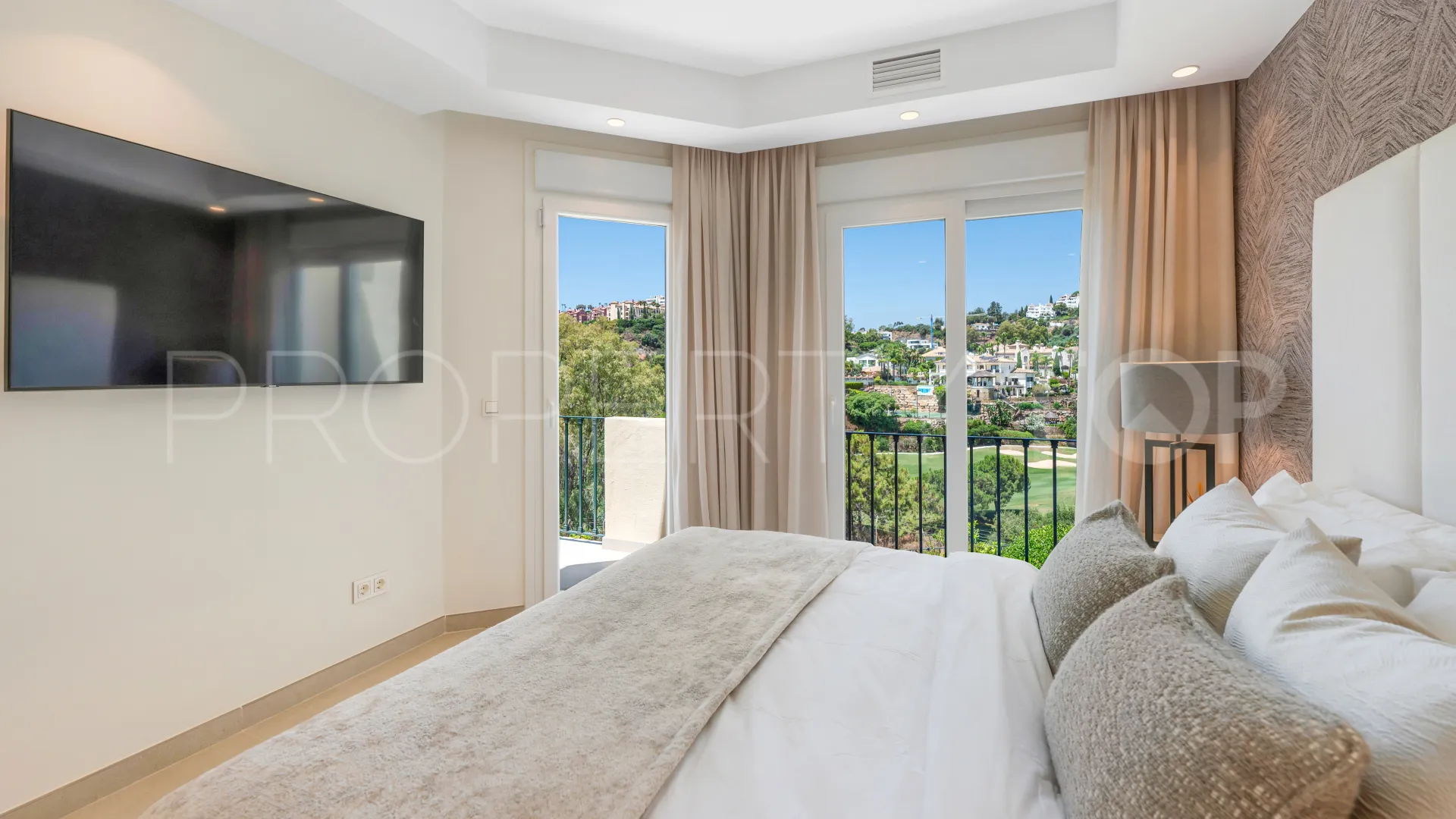 Adosado en venta de 3 dormitorios en La Quinta Hills