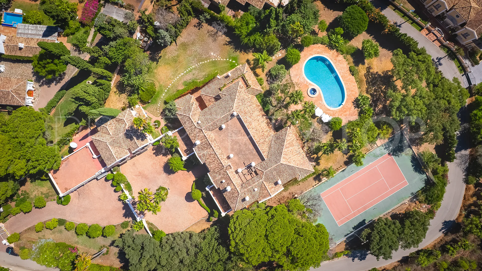 For sale villa in La Capellania with 20 bedrooms