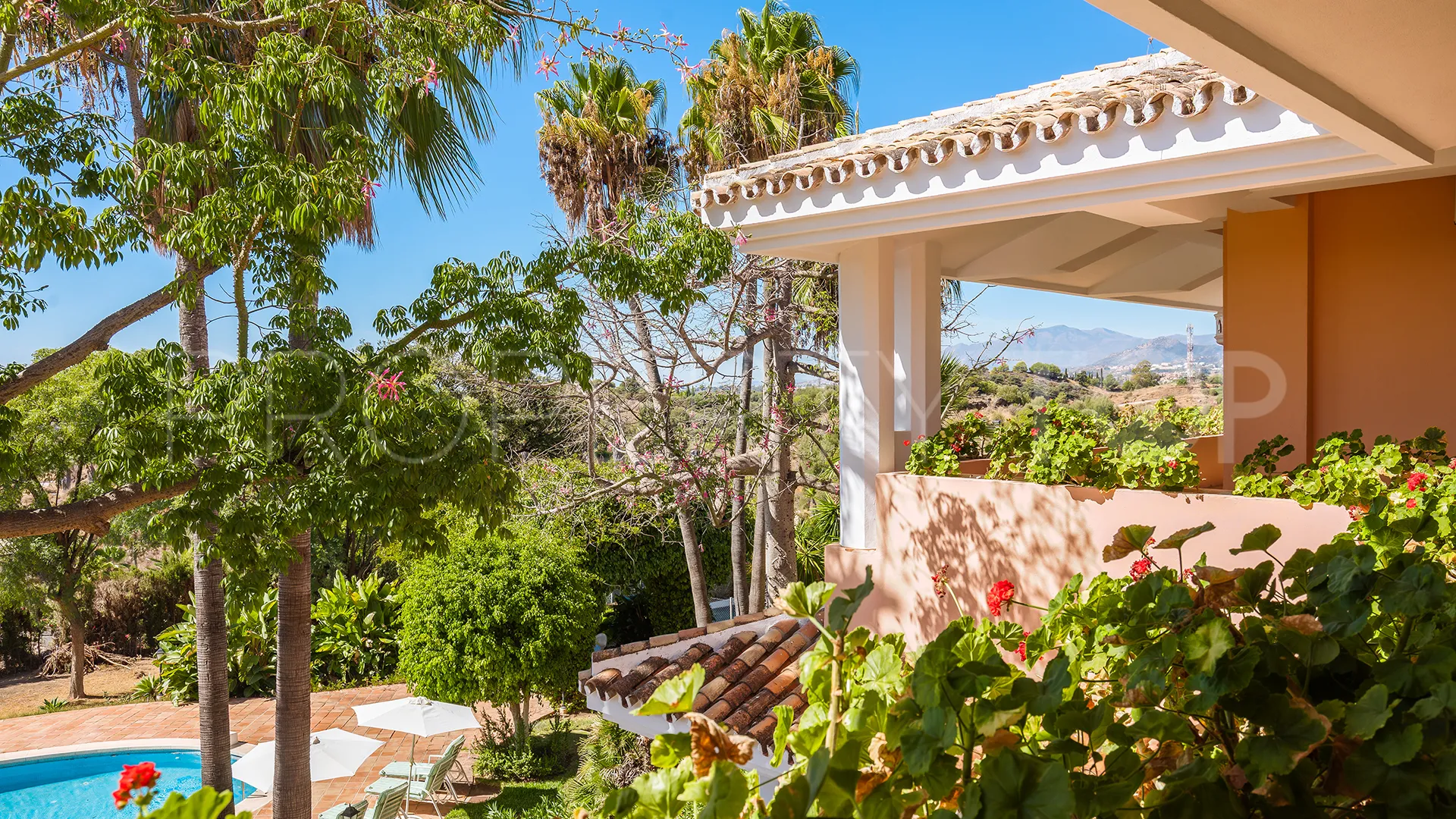 For sale villa in La Capellania with 20 bedrooms