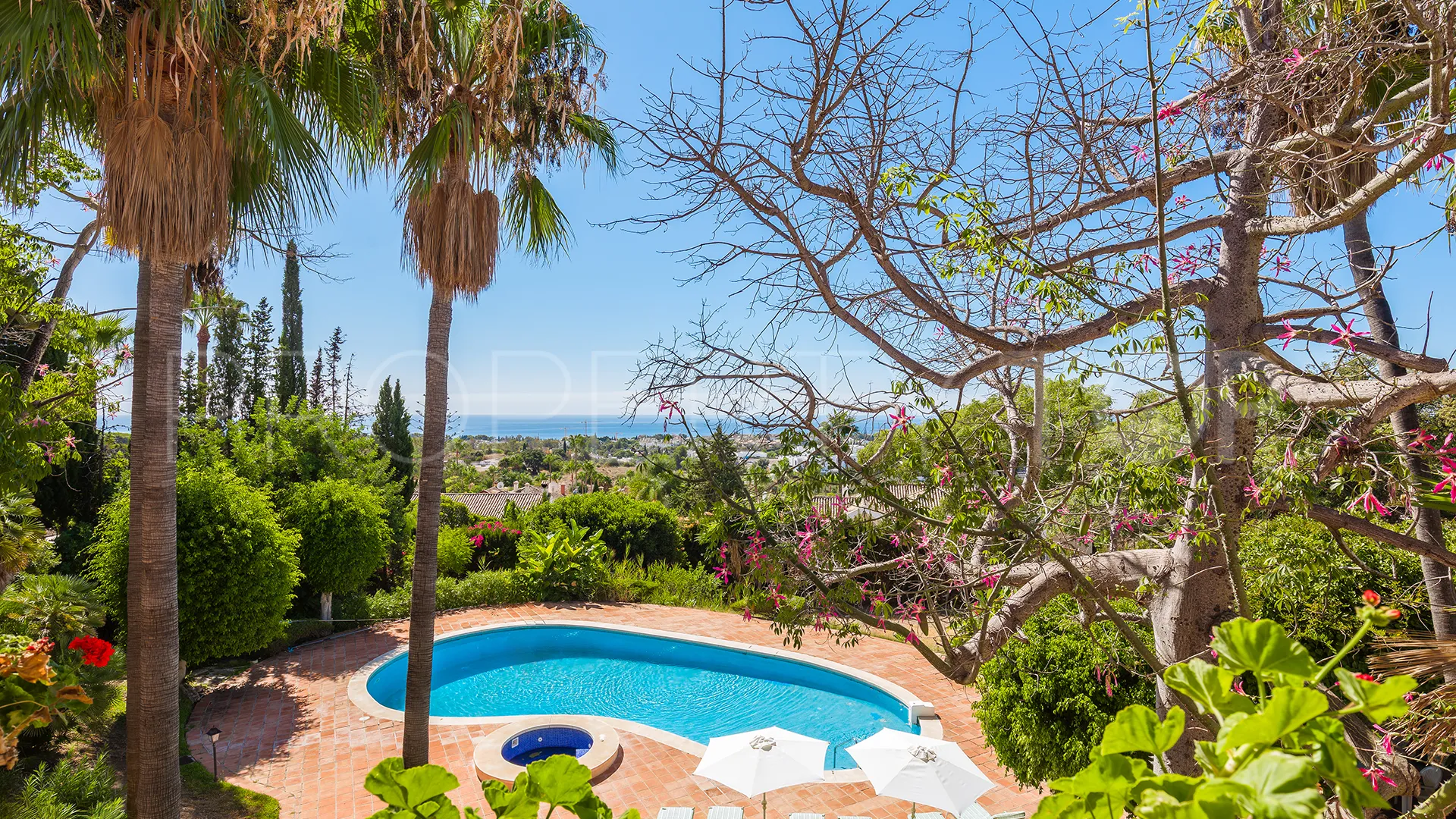 For sale villa in La Capellania with 20 bedrooms