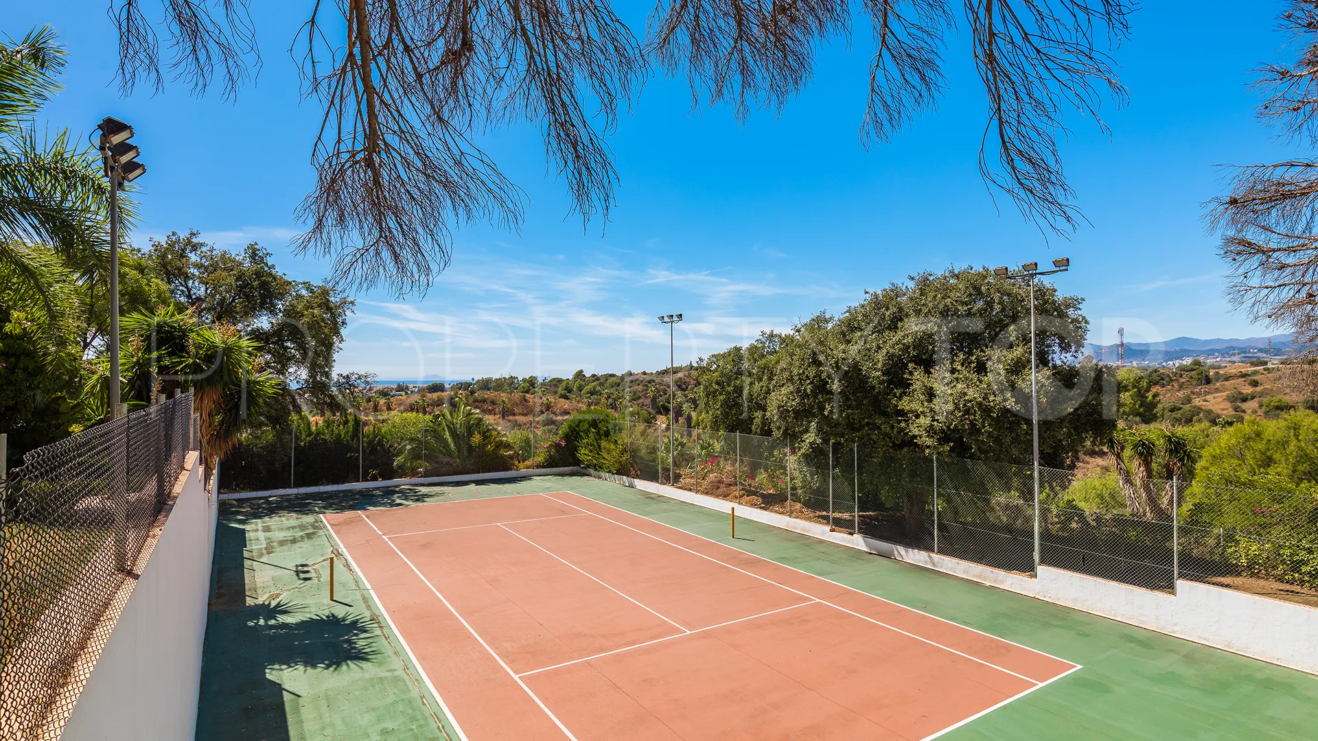 For sale villa in La Capellania with 20 bedrooms