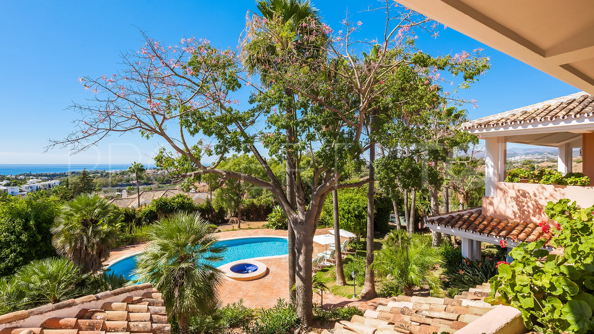 For sale villa in La Capellania with 20 bedrooms