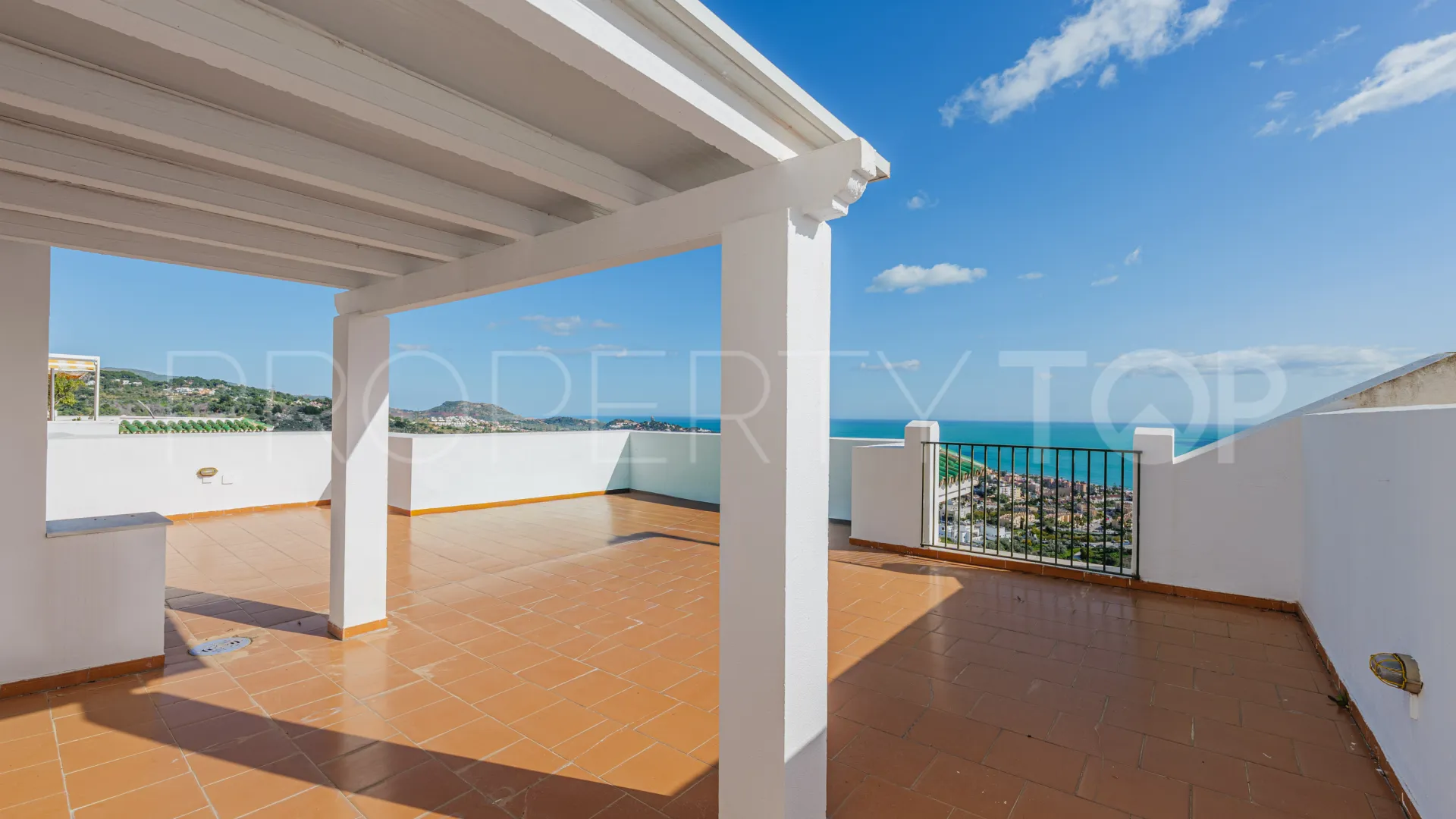 Cerrado Calderón - El Morlaco duplex penthouse for sale