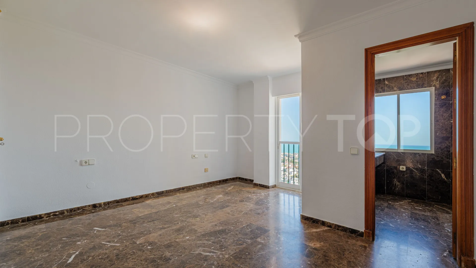 Cerrado Calderón - El Morlaco duplex penthouse for sale