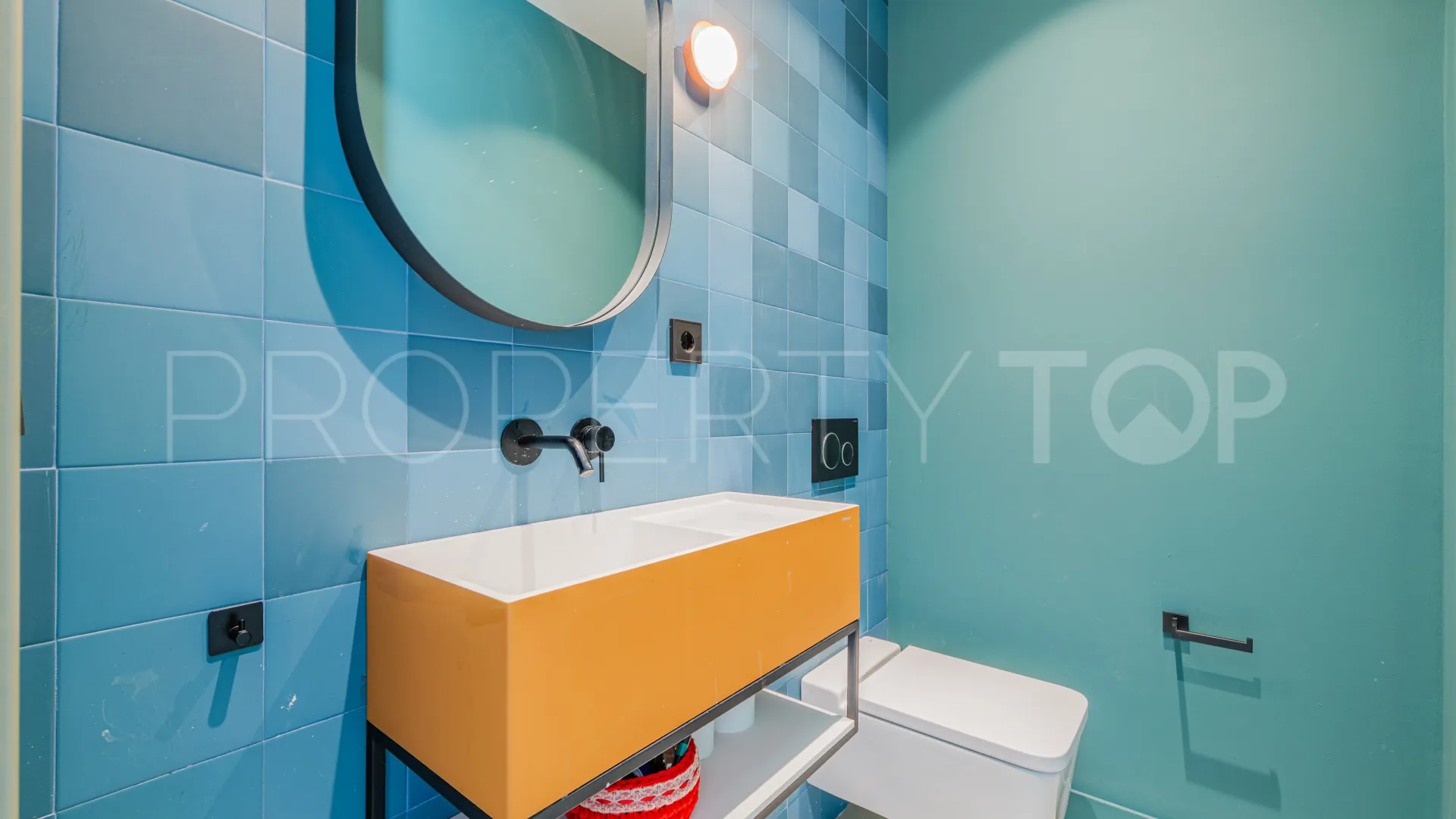 Comprar villa en Malaga - Este