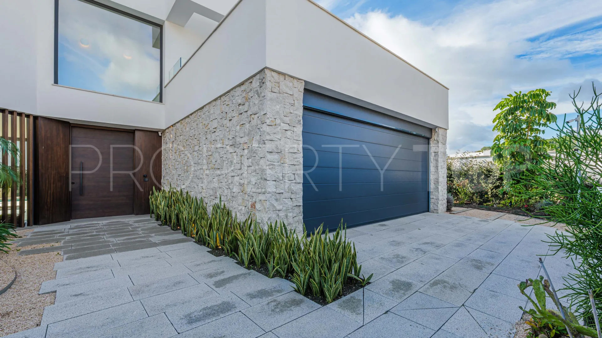 Comprar villa en Malaga - Este