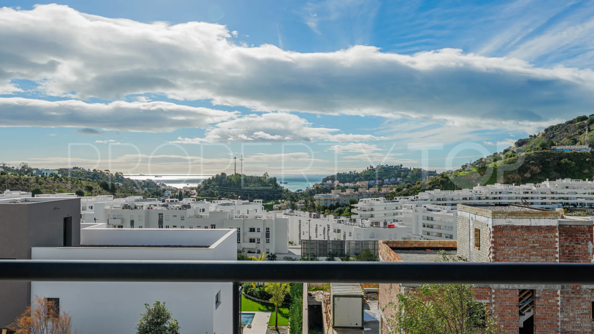 Comprar villa en Malaga - Este