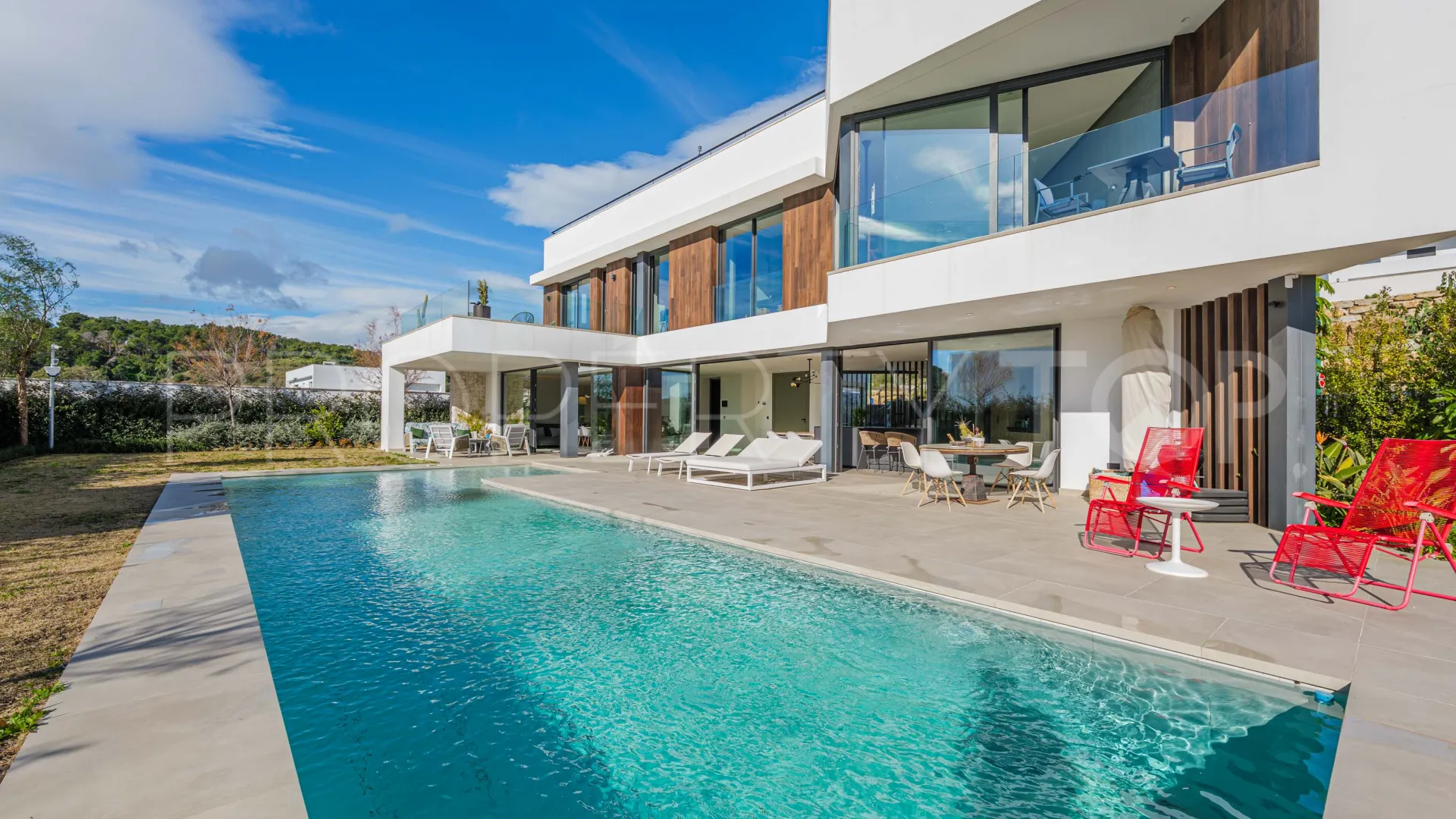 Comprar villa en Malaga - Este