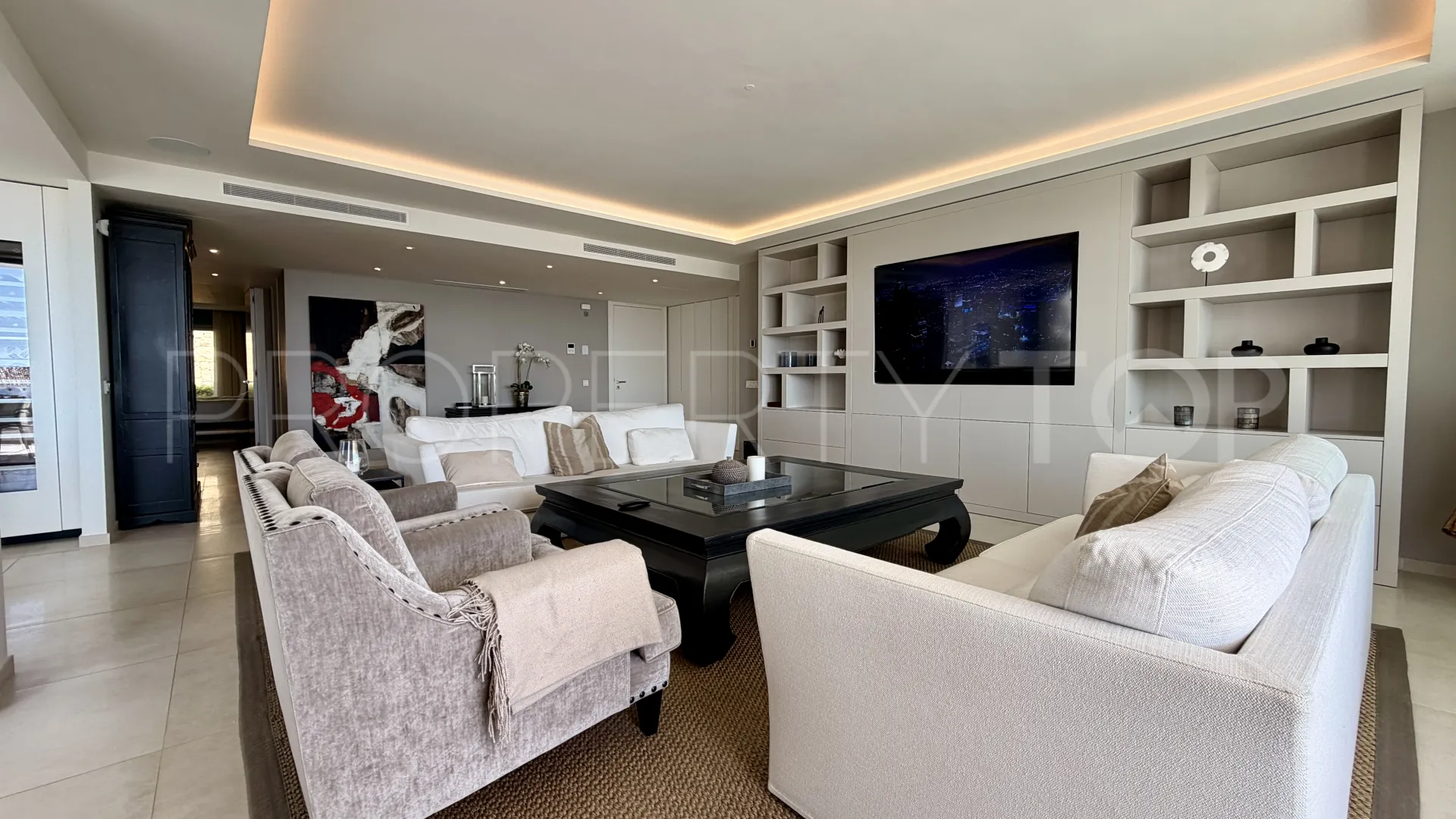 Se vende apartamento planta baja en 9 Lions Residences con 3 dormitorios