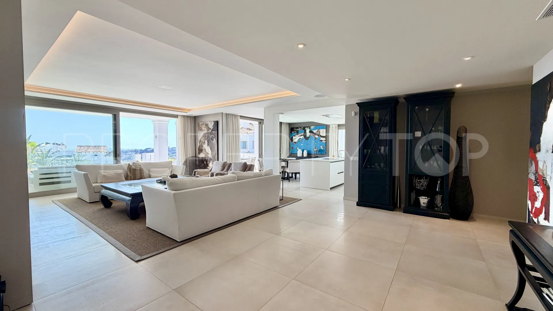 Se vende apartamento planta baja en 9 Lions Residences con 3 dormitorios