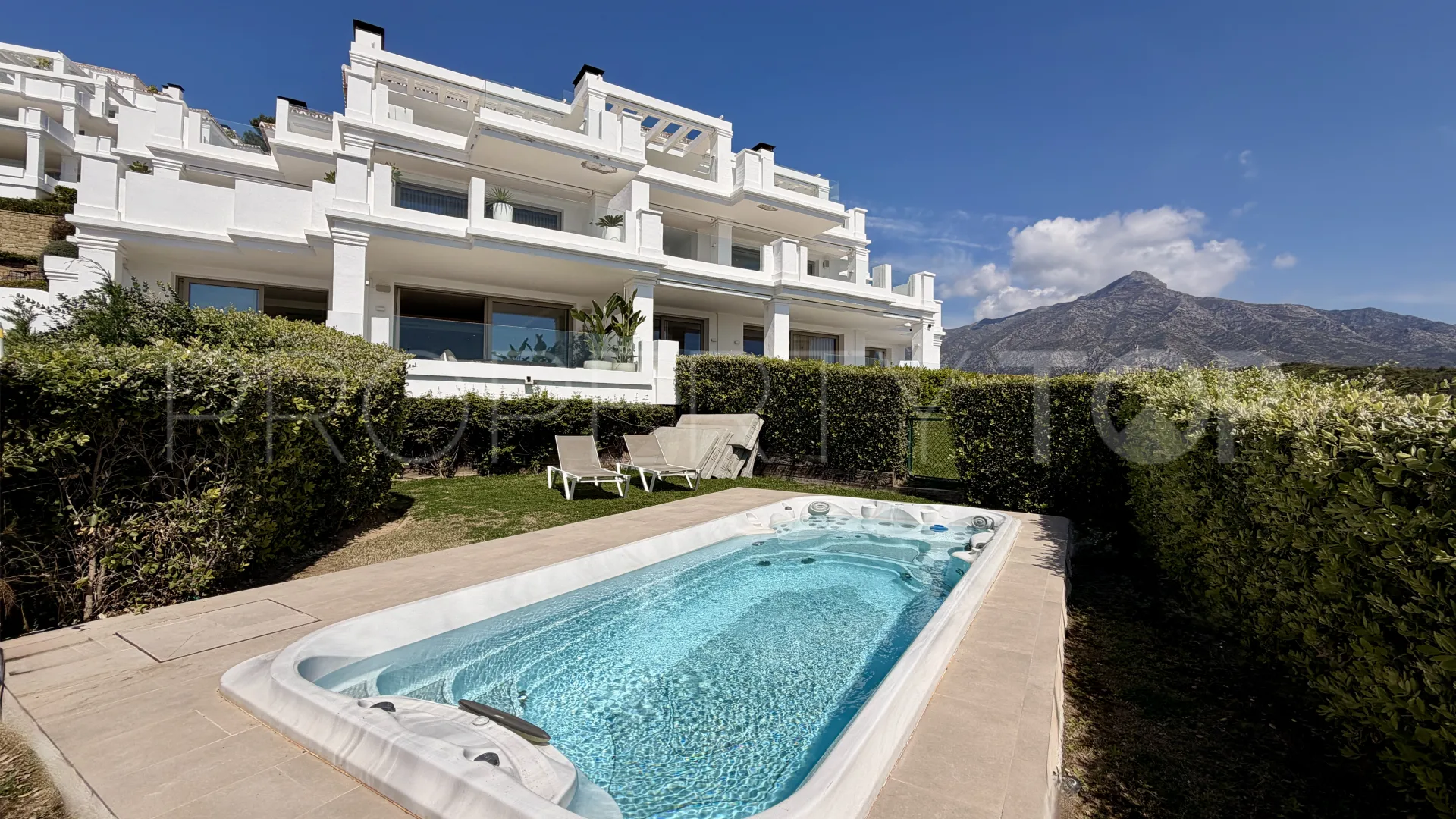 Se vende apartamento planta baja en 9 Lions Residences con 3 dormitorios