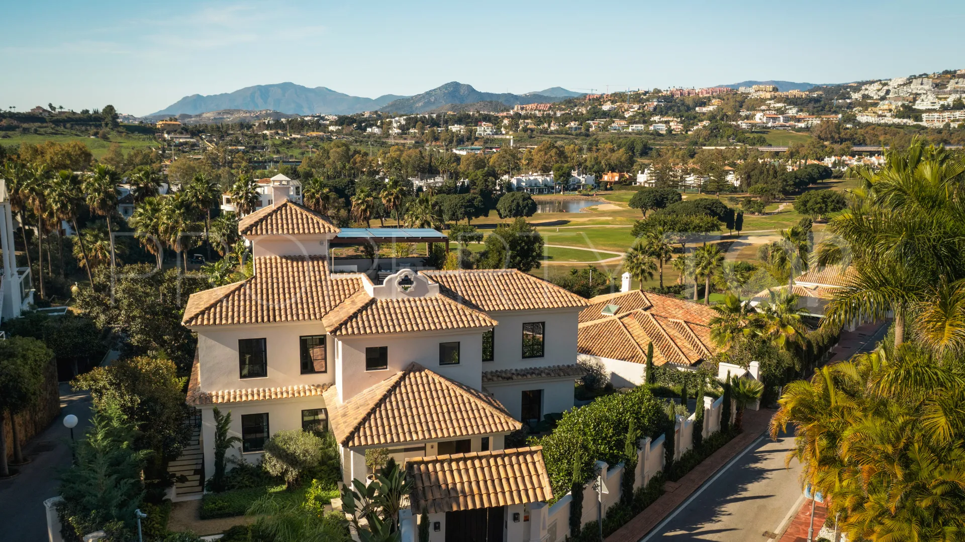 Villa a la venta en Los Naranjos