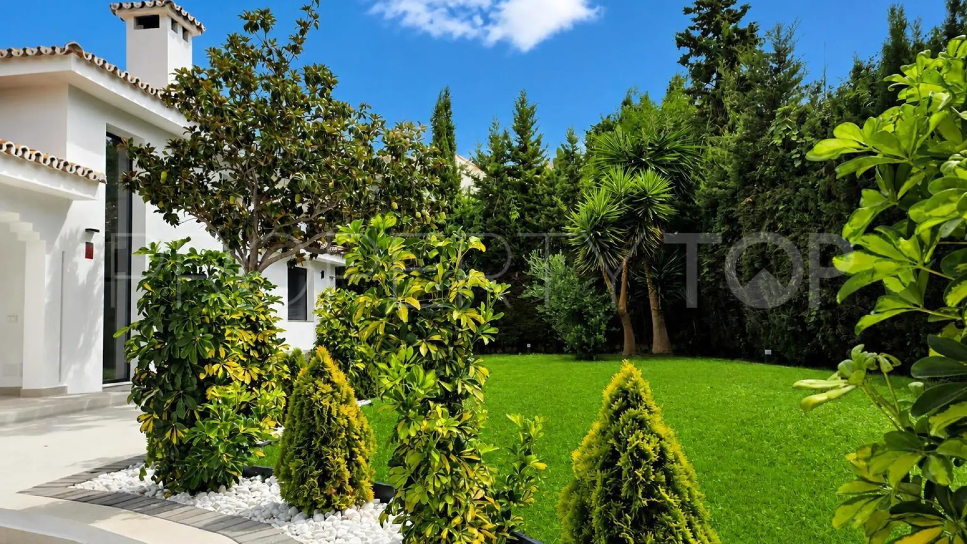 For sale Guadalmina Alta villa