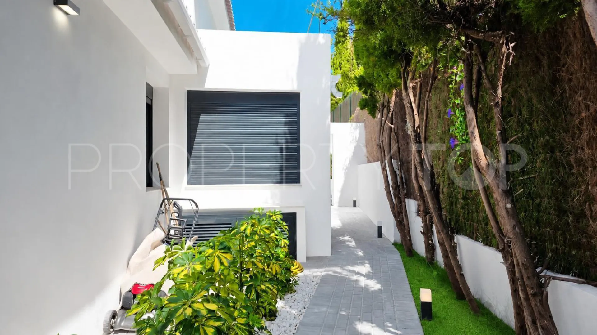 For sale Guadalmina Alta villa