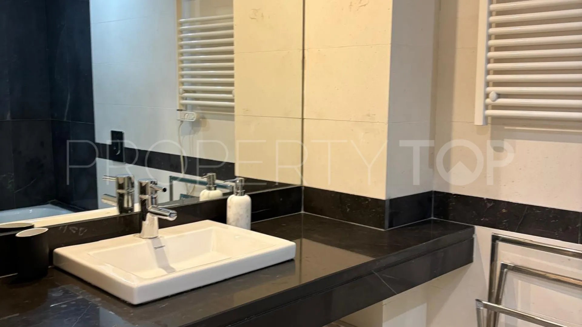 Apartment for sale in Malaga with 1 bedroom