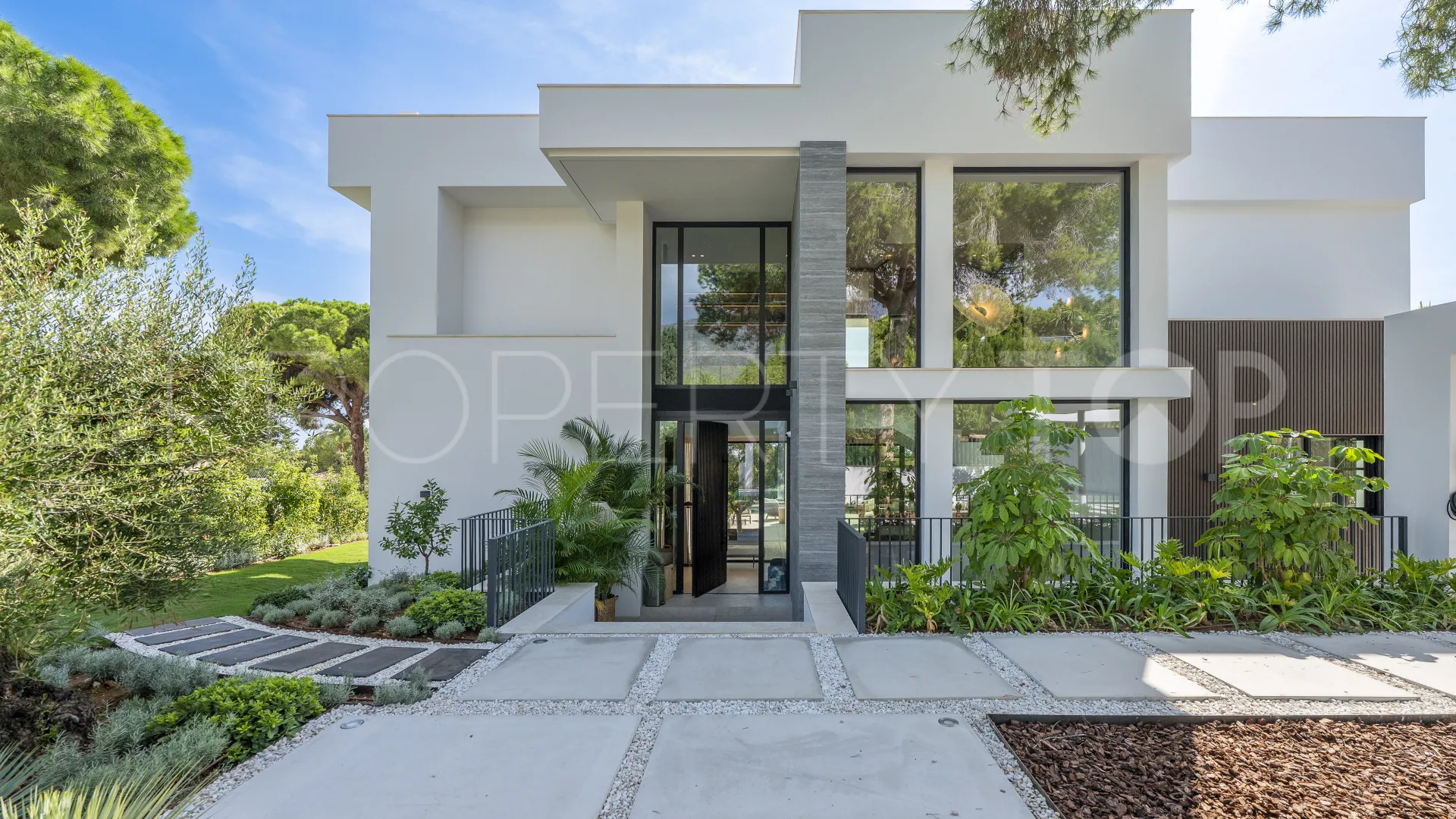 Rocio de Nagüeles villa for sale