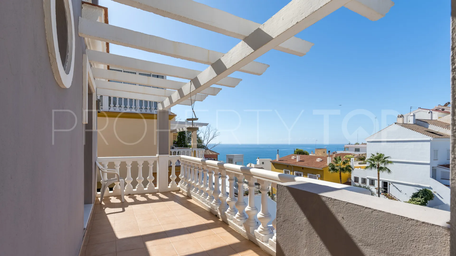 For sale villa with 6 bedrooms in Cerrado Calderón - El Morlaco