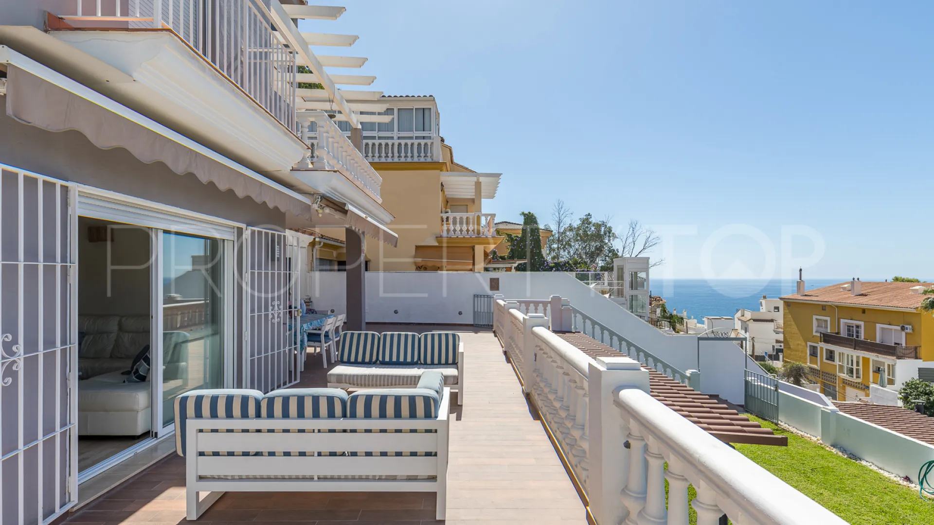 For sale villa with 6 bedrooms in Cerrado Calderón - El Morlaco