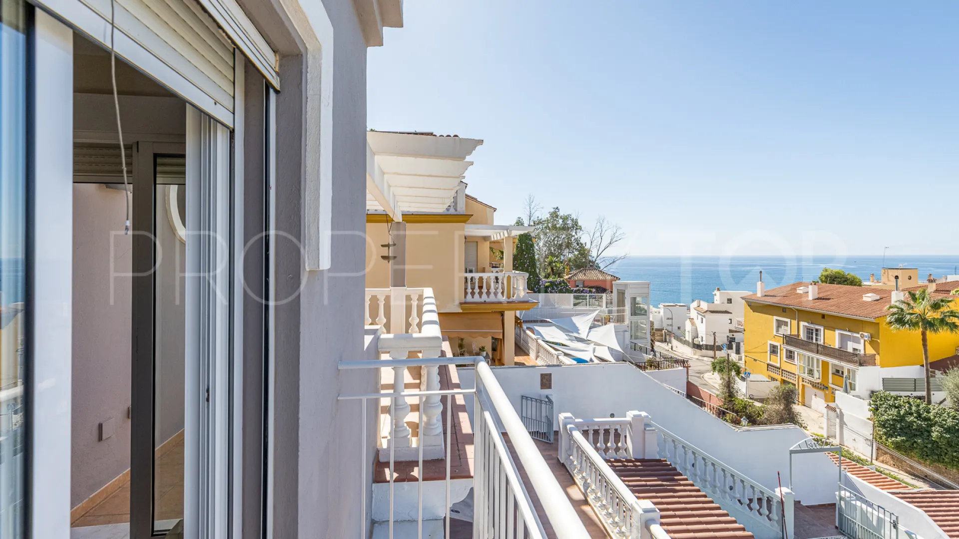 For sale villa with 6 bedrooms in Cerrado Calderón - El Morlaco