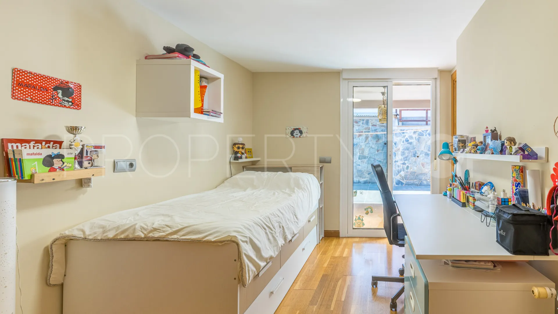 For sale villa with 6 bedrooms in Cerrado Calderón - El Morlaco
