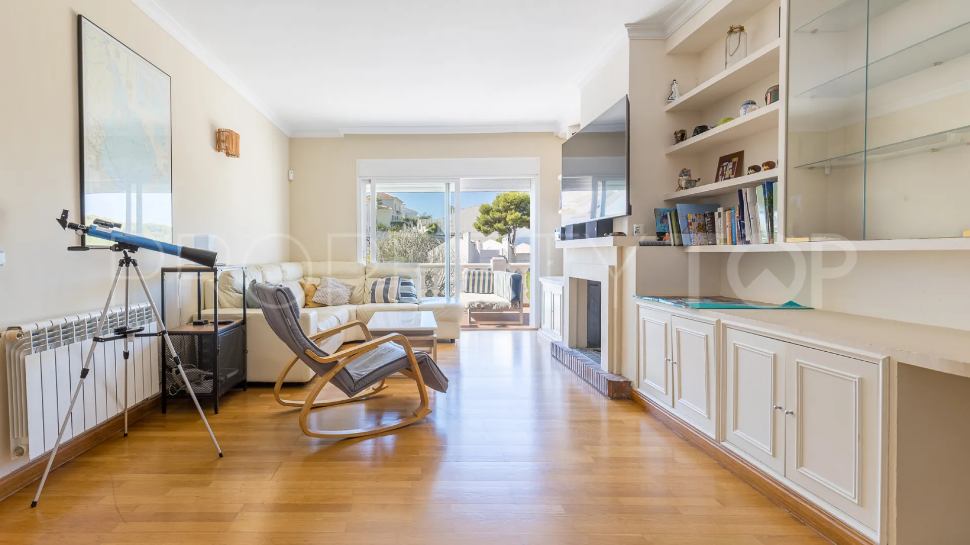 For sale villa with 6 bedrooms in Cerrado Calderón - El Morlaco