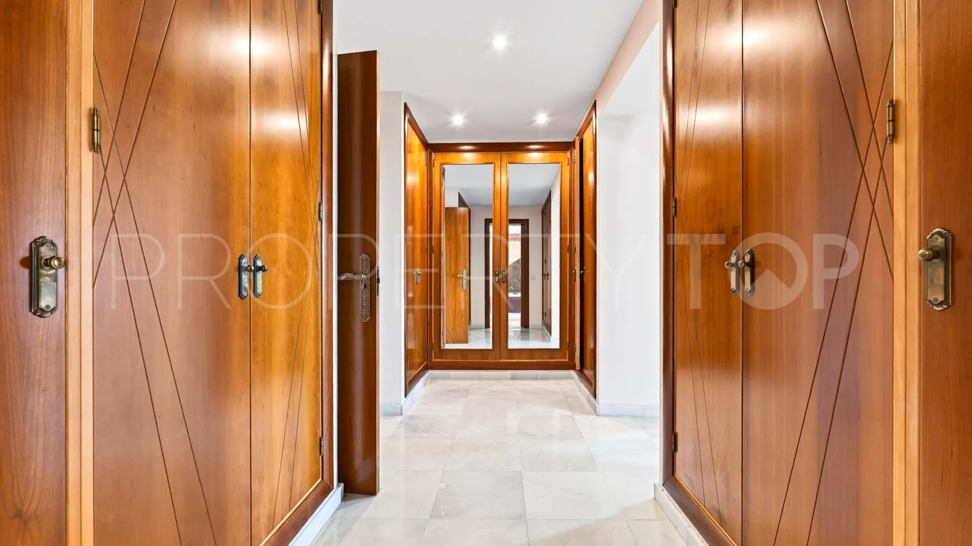 Churriana, villa en venta