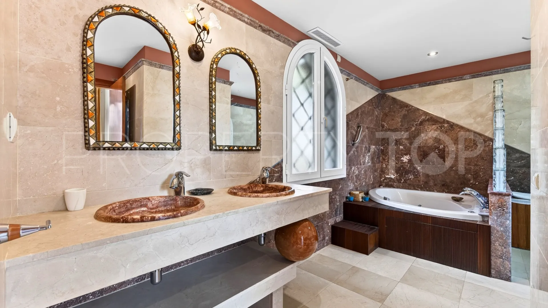 Churriana, villa en venta
