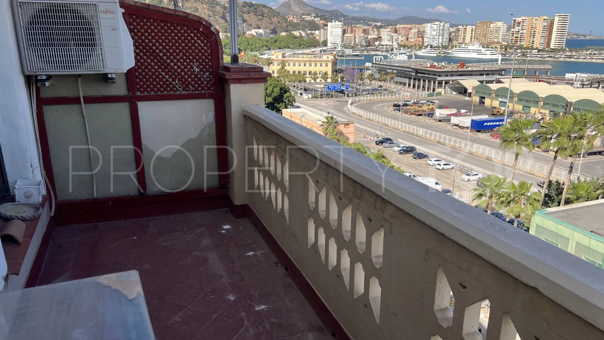 For sale Ensanche Centro - Puerto 5 bedrooms penthouse