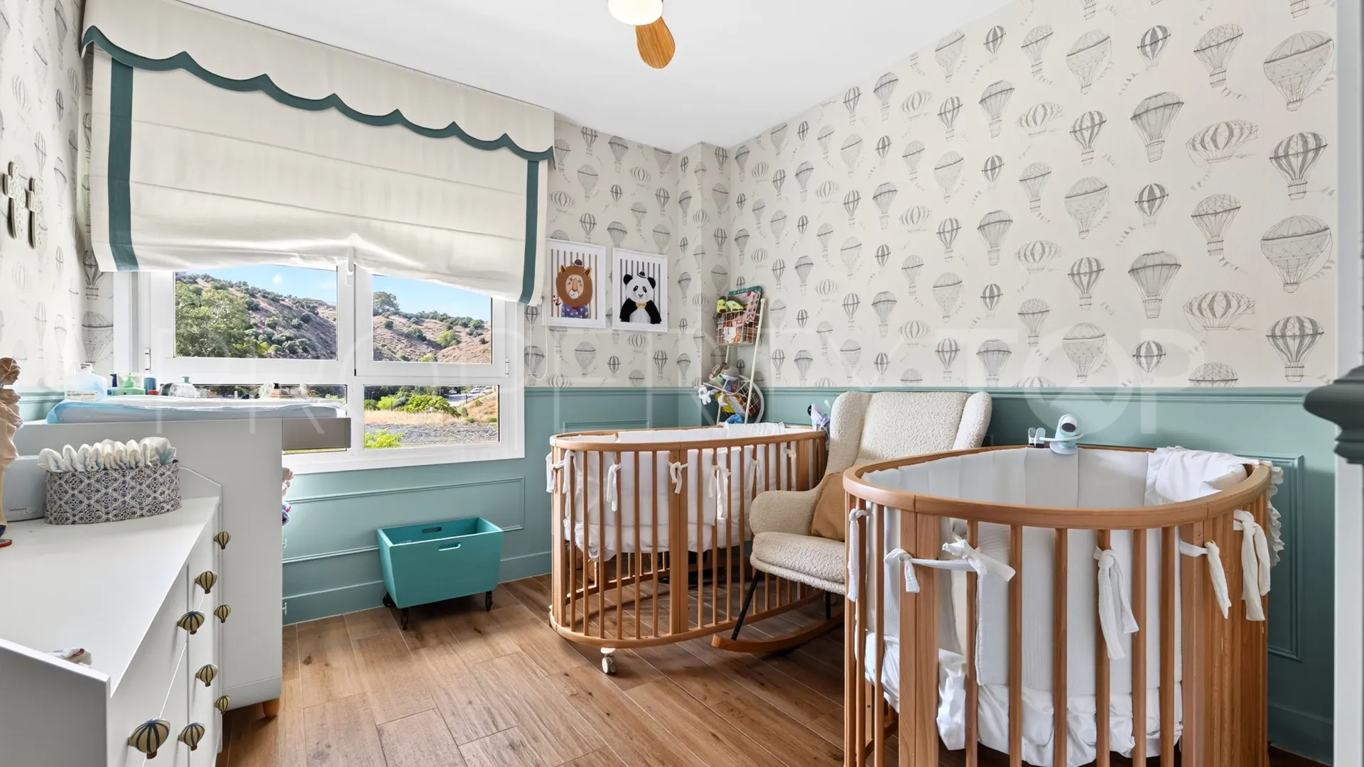 Apartment with 3 bedrooms for sale in Malaga - Este