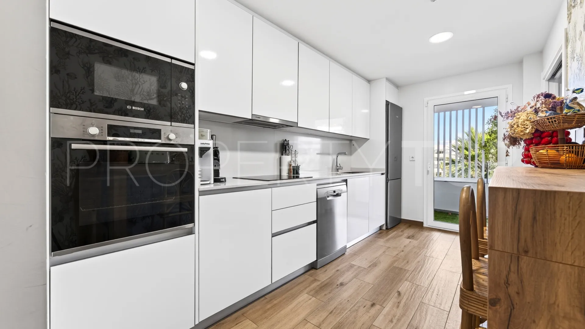 Apartment with 3 bedrooms for sale in Malaga - Este