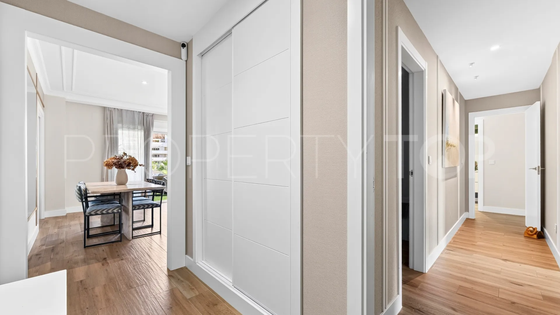 Apartment with 3 bedrooms for sale in Malaga - Este