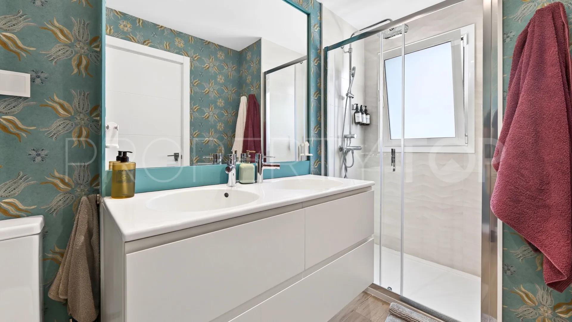 Apartment with 3 bedrooms for sale in Malaga - Este
