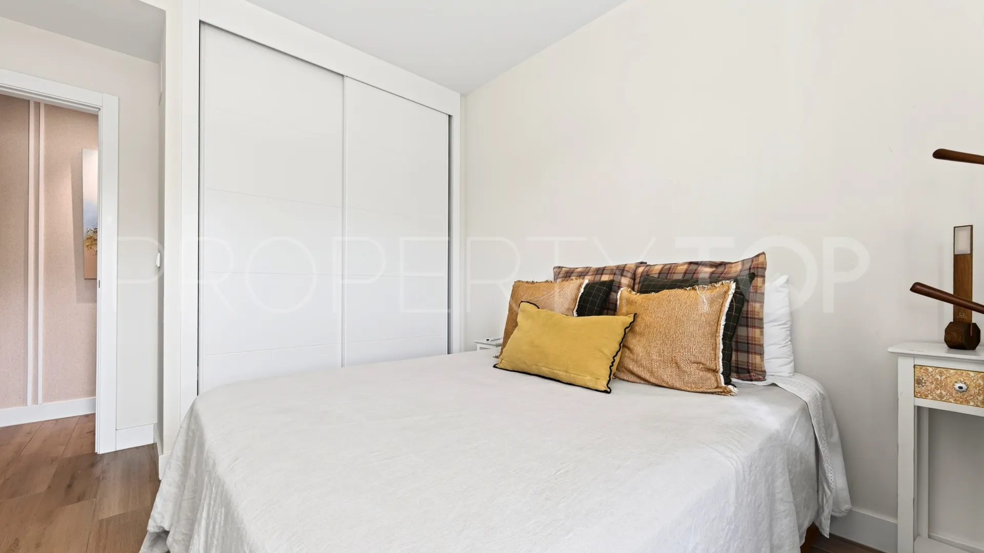 Apartment with 3 bedrooms for sale in Malaga - Este