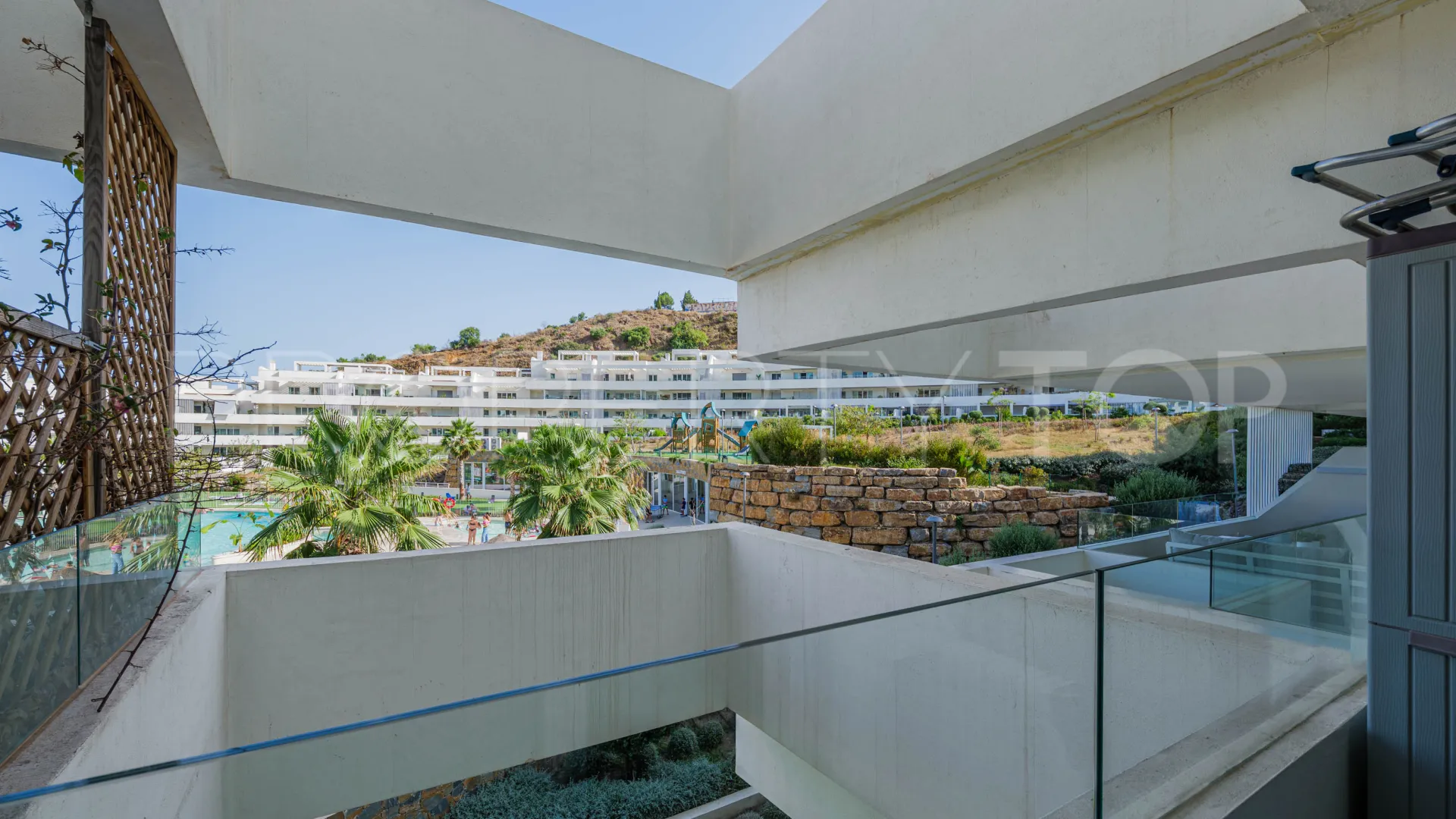 Apartment with 3 bedrooms for sale in Malaga - Este