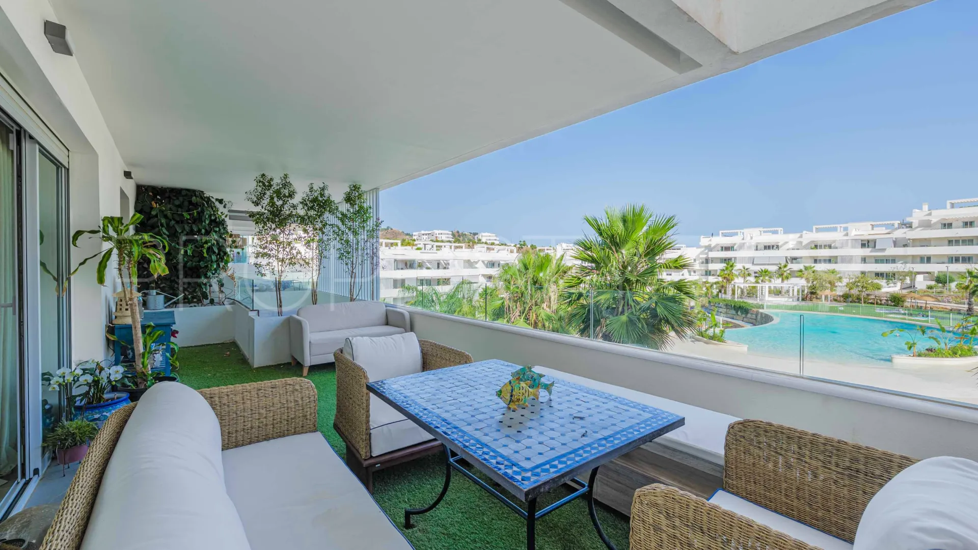 Apartment with 3 bedrooms for sale in Malaga - Este