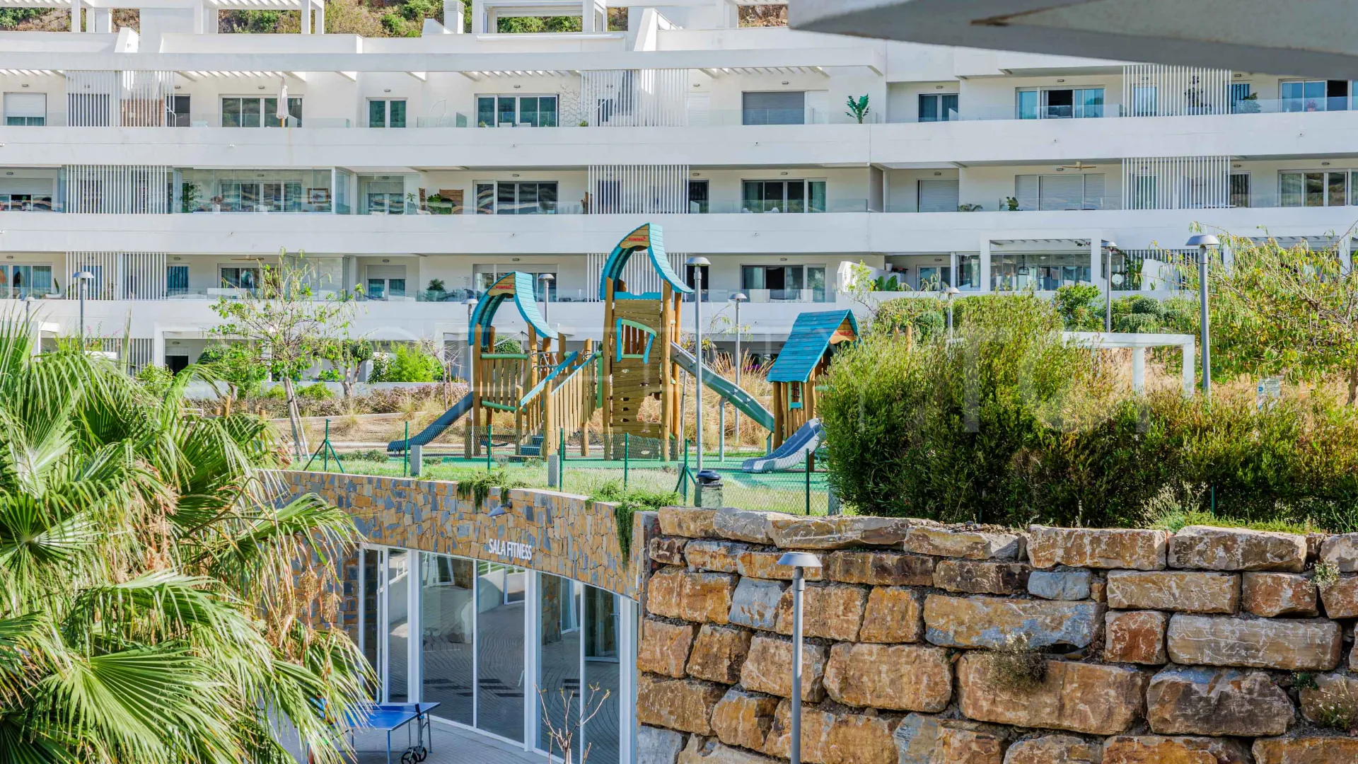 Apartment with 3 bedrooms for sale in Malaga - Este